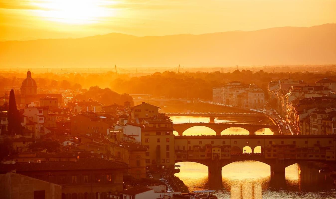 Appartamento Ponte Vecchio Con Posto Auto Su Richiesta Флоренция Экстерьер фото